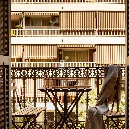 Zagora - 2 Bedrooms In Eixample Dreta Lägenhet *
